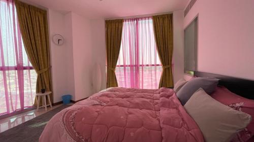 Postel nebo postele na pokoji v ubytování Luxurious One Bedroom - Jasmine Two