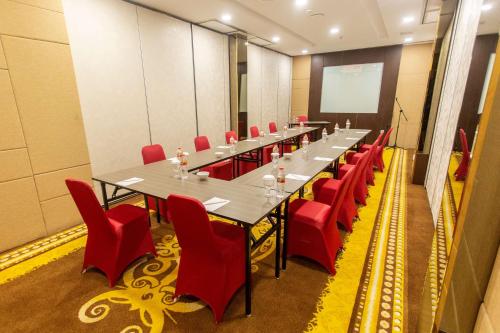 Бизнес-центр и/или конференц-зал в Best Western Batang Garing