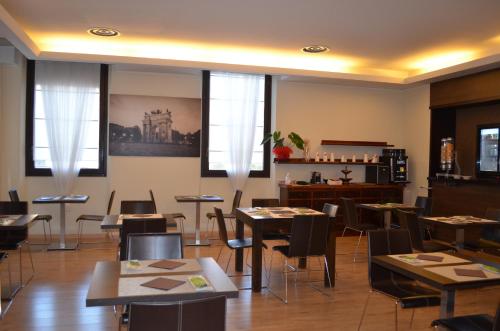 Gallery image of Nuovo Albergo Italia in Abbiategrasso