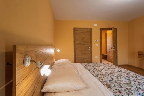 Kamp Brda Camping and roomsにあるベッド