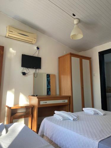 Gallery image of Naz Beach Bungalow Hotel in Antalya in Kızılot