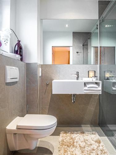 Ванная комната в TDYHOMES Hotel
