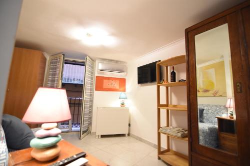Lilliput Apartment