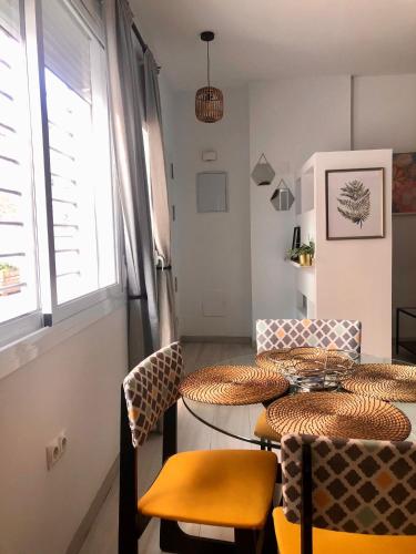 Holidays2Malaga Estudio Union recien reformado con WiFi gratuito
