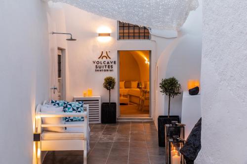 Posezení v ubytování Volcave Suites