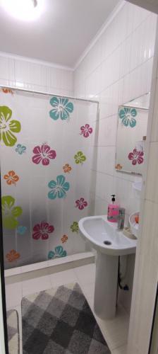 A bathroom at Квартира в Радуга WEST