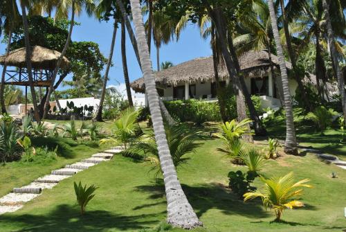 Сад в Casa del Mar Lodge Barahona