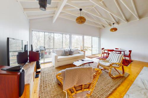 Chilmark Charm – Photos 5