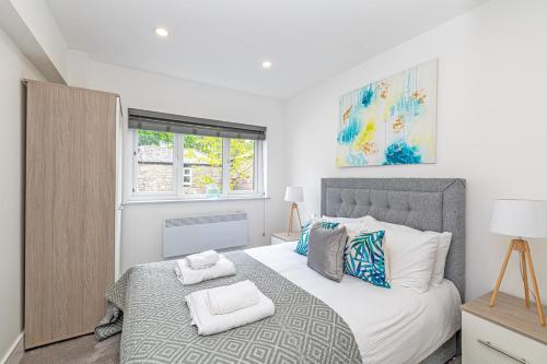 Llit o llits en una habitació de 4 Bedroom Holiday Home in Bolton, Appleby-in-Westmorland