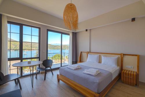 Кровать или кровати в номере Bliss Loft