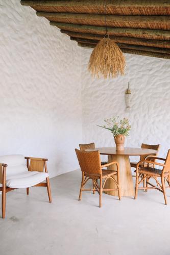 Χώρος καθιστικού στο Villa dos Nativos Boutique Hotel