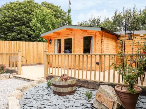 Carpenter's Cabin – Photos 3