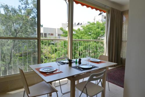 特拉維夫的住宿－Ziv Apartments - Malkei Israel 6 A，相簿中的一張相片