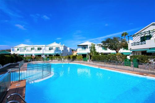 Bungalow Parque Gaviota 4 by Homestaygrancanaria