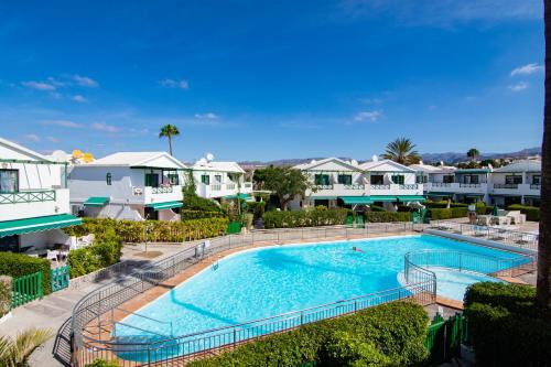 Bungalow Parque Gaviota 4 by Homestaygrancanaria