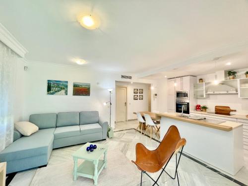Galeriebild der Unterkunft Hacienda de los Nagueles Golden Mile - EaW Homes in Marbella