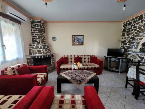 Posezení v ubytování Petrefi Apartments