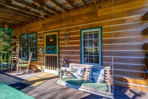 Φωτογραφία από το άλμπουμ του Cobb Creek Cabins σε Murphy