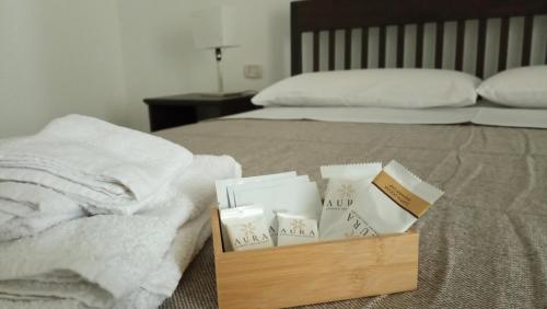 Katil atau katil-katil dalam bilik di Holiday Home Tarinuzza