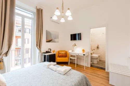 Rome Lux House guest rooms photo 5