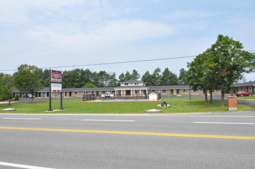 Colonial House Motor Inn – Photos 4