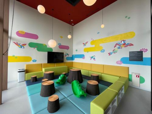 Dětský klub v ubytování Okinawa Prince Hotel Ocean View Ginowan