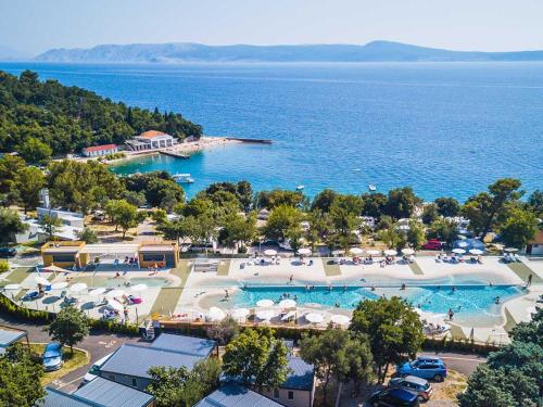 an aerial view of a resort with a swimming pool at MiraMa MobileHome in Selce
