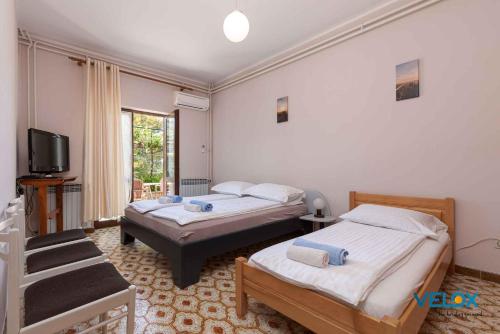 Krevet ili kreveti u jedinici u objektu Apartment in Vrvari with One-Bedroom 2