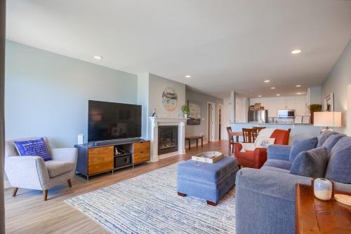 Oceanview SBTC112 Condo with Spa – Photos 2