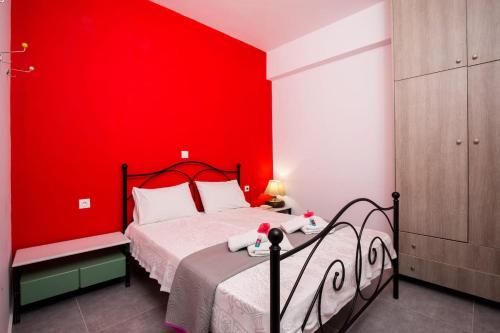 Ένα ή περισσότερα κρεβάτια σε δωμάτιο στο Nikis Apartments Kisamos