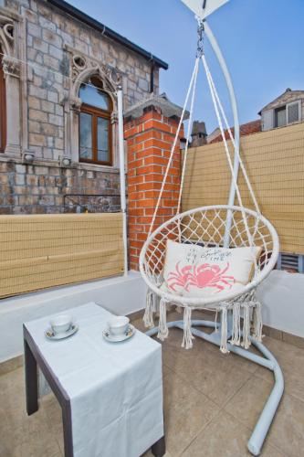 Patio o area all'aperto di Sweet Dreams Old Town Hvar