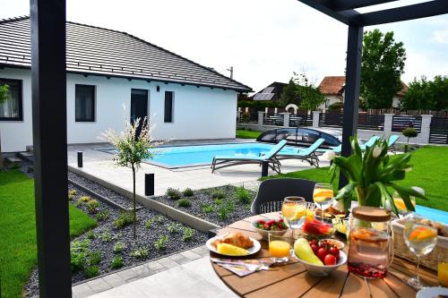 Kerekerdő Apartmanok – Photos 2
