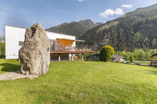 Ferienhaus Bergpanorama mit Sauna & großem Garten