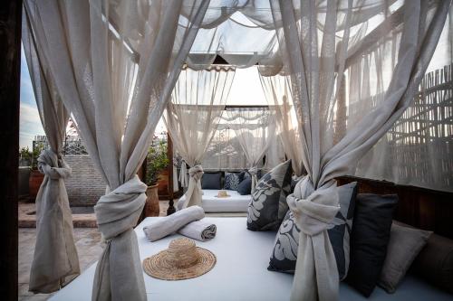 Un lugar para sentarse en Riad Le Rihani