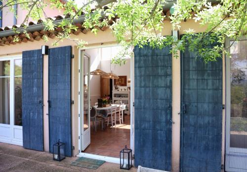 Gallery image of Domaine de Montbarri in La Tour-sur-Orb