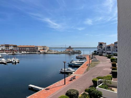 T2 sur Marina avec vue spectaculaire