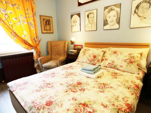 Кровать или кровати в номере Grand Hostel Coconut
