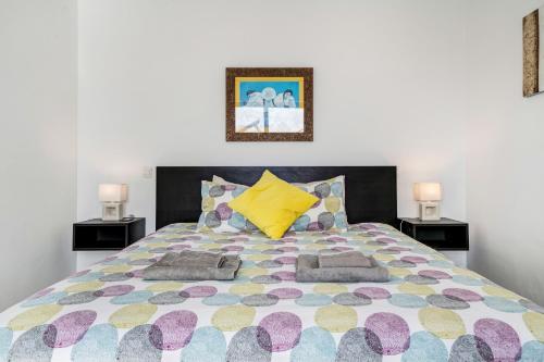 Ένα ή περισσότερα κρεβάτια σε δωμάτιο στο Playa Marina Eco Bungalow Mala