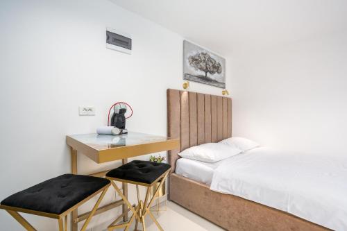 Posteľ alebo postele v izbe v ubytovaní Apartments Petra Krk
