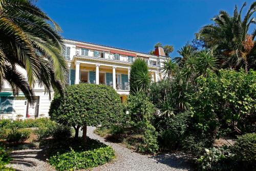 PALMERAIE - Magnifique appartement d'époque avec Vue Mer 4 personnes avec terrasse Le Port Nice