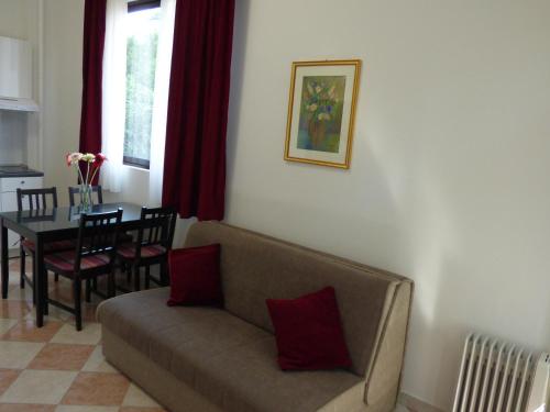Apartman Mira
