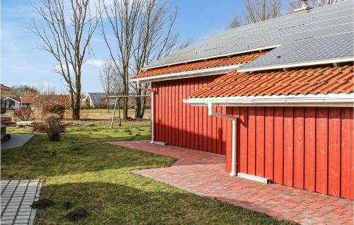 Κήπος έξω από το Cozy Home In Otterndorf With Sauna