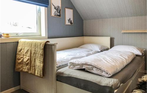 Lova arba lovos apgyvendinimo įstaigoje Gorgeous Home In Bjerkreim With Wifi