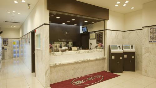 Lobby o reception area sa Toyoko Inn Kakegawa eki Shinkansen Minami guchi