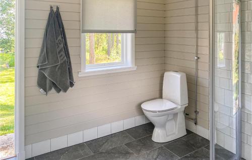 Ένα μπάνιο στο Awesome Home In Sankt Anna With Wifi