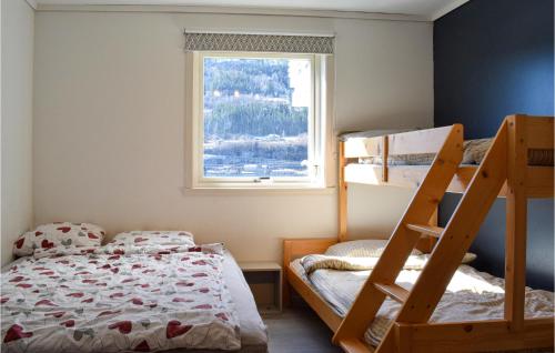 Gallery image of Nice Home In Norheimsund With Wifi And 3 Bedrooms in Norheimsund