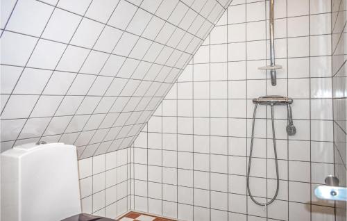 Et badeværelse på Stunning Home In Staffanstorp With Kitchen