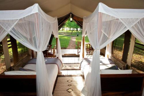 Χώρος καθιστικού στο Voyager Ziwani Tented Camp