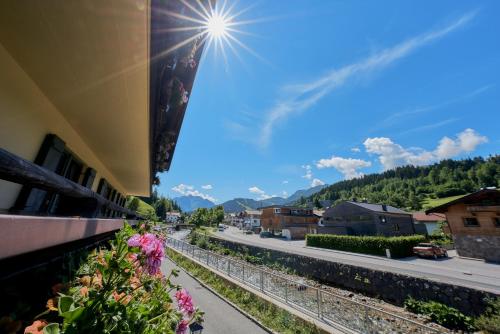 Gallery image of Pension Sonnwend - inklusive Gästekarte in Fieberbrunn