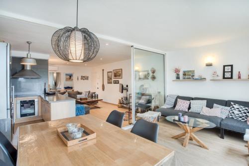 Lliris Apartament amb encant per 4 persones a 10 minuts de la platja i del centre de Platja d'Aro